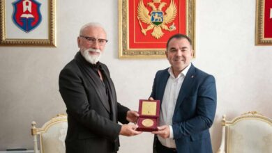 Photo of Dini Merlinu uručen medaljon Ivana Crnojevića