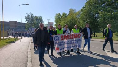 Photo of Počeo Prvomajski skup podrške radnicima Nove Željezare u Zenici