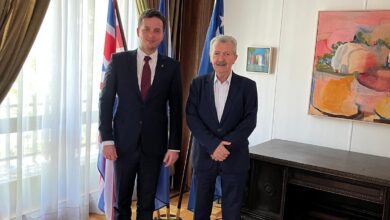 Photo of Jačanje veza s domovinom: Premijer Uk i ambasador Topčagić dogovorili konkretne korake za saradnju s dijasporom u UK