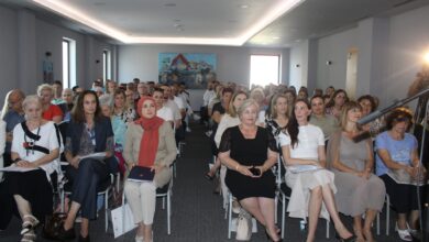 Photo of Liderstvo koje pokreće promjene: U Bihaću otvoren četverodnevni seminar za direktorice i direktore škola Kantona Sarajevo