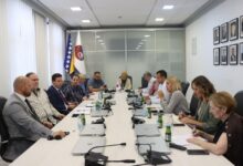 Photo of Sastanak o mogućim modelima dugoročnog rješavanja pitanja deponije Smiljevići