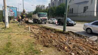 Photo of Ministar Šteta u obilasku: Počeli radovi na obnovi saobraćajnice u ulici Ive Andrića