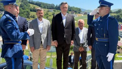 Photo of Bećirović u Bužimu: Fokus na ‘Slobodarskim danim’ i Muzeju 505. brigade