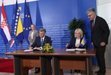 Photo of Bosna i Hercegovina i Hrvatska potpisale ugovor o graničnim prelazima