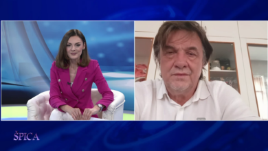 Photo of Jasmin Duraković nakon 25 godina oživljava „Sarajevo grad od snova“: Predstava koja ogoljuje političke manipulacije i slavi vitalnost sarajevskog duha