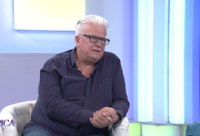 Photo of „Ljubav koja je nadvladala i samu smrt: Kako su Halid i Sejda Bešlić živjeli bajku koju je Pecikoza pretočio u stihove“