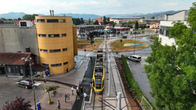 Photo of Tramvaji ponovo saobraćaju do Ilidže: Nakon višemjesečne obustave zbog radova, u funkciji nova okretaljka