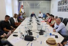 Photo of Potpisani ugovori za realizaciju projekata koji jačaju zdravstvenu zaštitu u Kantonu Sarajevo