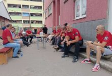 Photo of Članovi GSS-a Zenica ispred svoje stanice u tišini čekaju vijesti iz Ruske Federacije