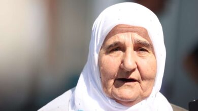 Photo of Subašić: Mladi moraju znati, učiti i ne zaboraviti Srebrenicu