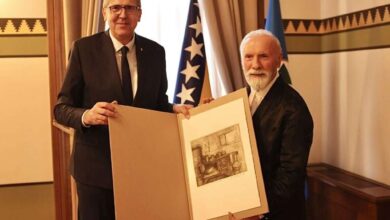 Photo of Avdić u Vijećnici primio Dinu Merlina: Sarajevo i građani su izuzetno ponosni i zahvalni