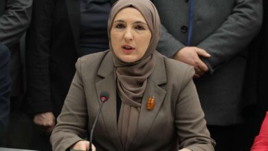 Photo of Hota-Muminović uoči početka školske godine: Djeca moraju biti u centru obrazovnog sistema