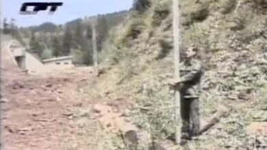 Photo of Mladić je osuđen i za UZP zbog zarobljavanja i vezivanje više od 200 pripadnika UNPROFOR-a