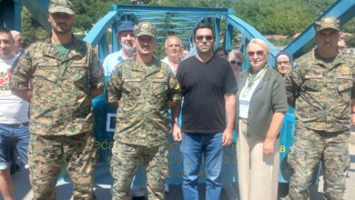 Photo of Ruže spuštene u Drinu, znak sjećanja na 615 nedovršenih priča