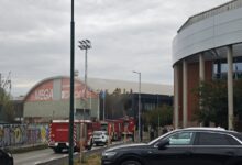 Photo of Požar u Sarajevu: Gori zgrada Vistafona na Otoci