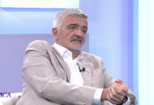 Photo of MANDIĆ ZA TVSA: Prva transverzala je u mirovanju, parking kod Narodnog pozorišta u funkciji za Novu godinu